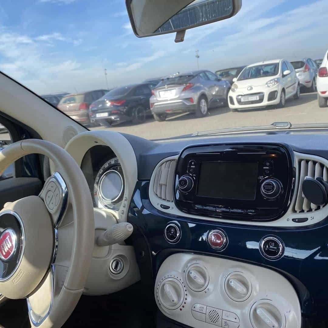 Car image 5