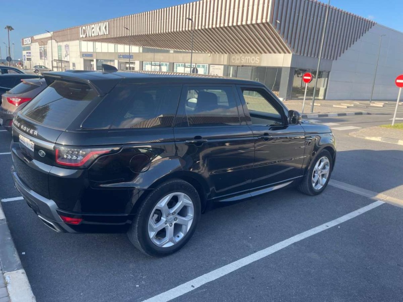 LAND-ROVER