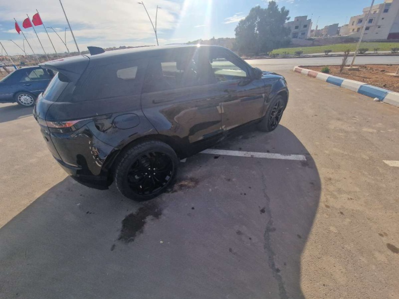 LAND-ROVER