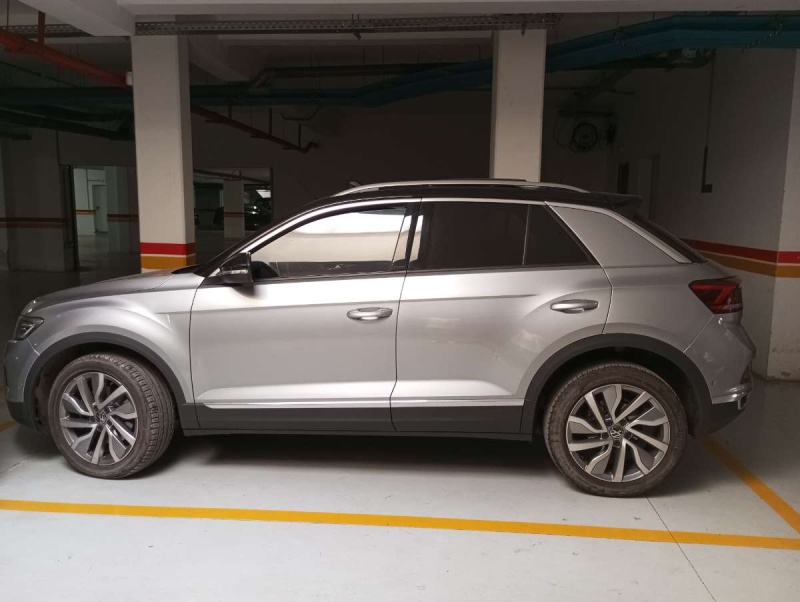 VOLKSWAGEN
