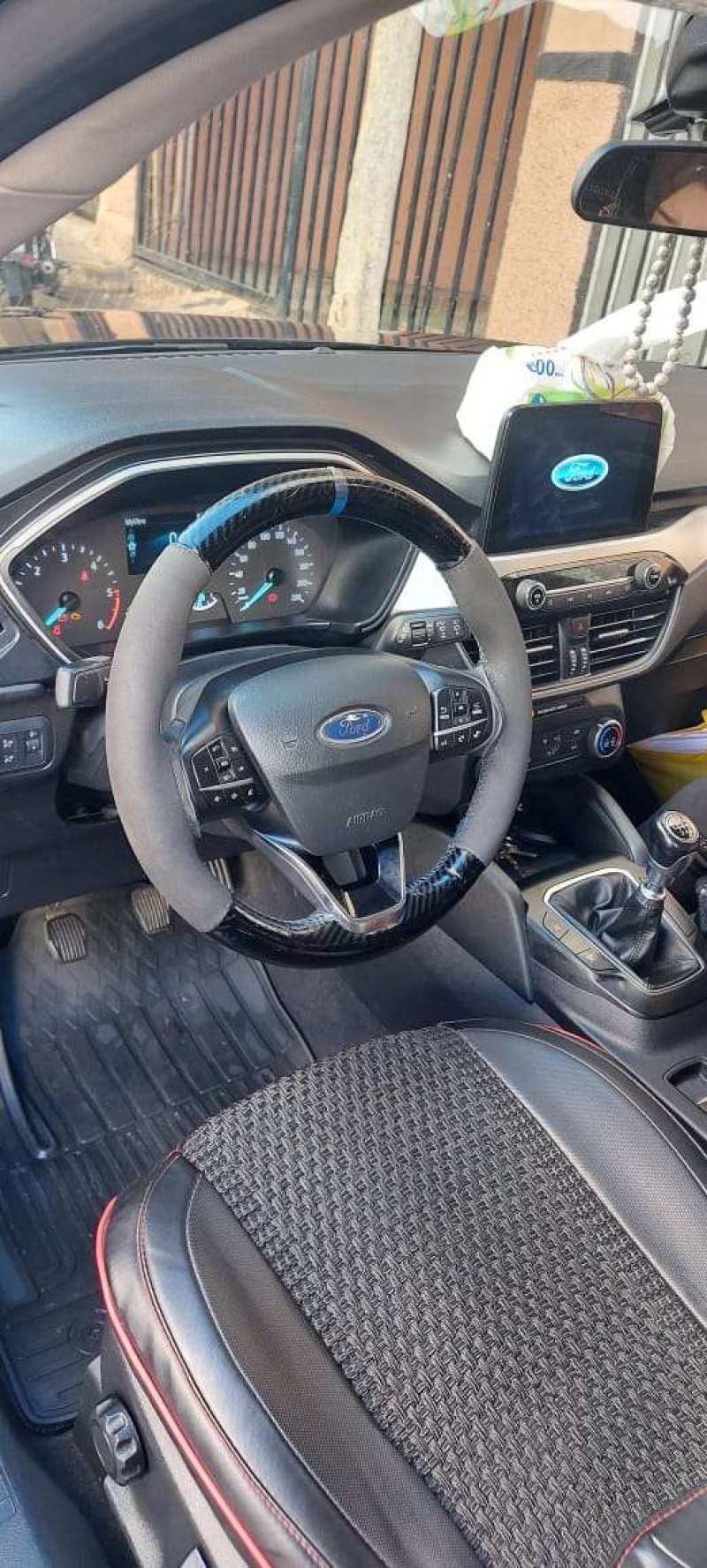 FORD