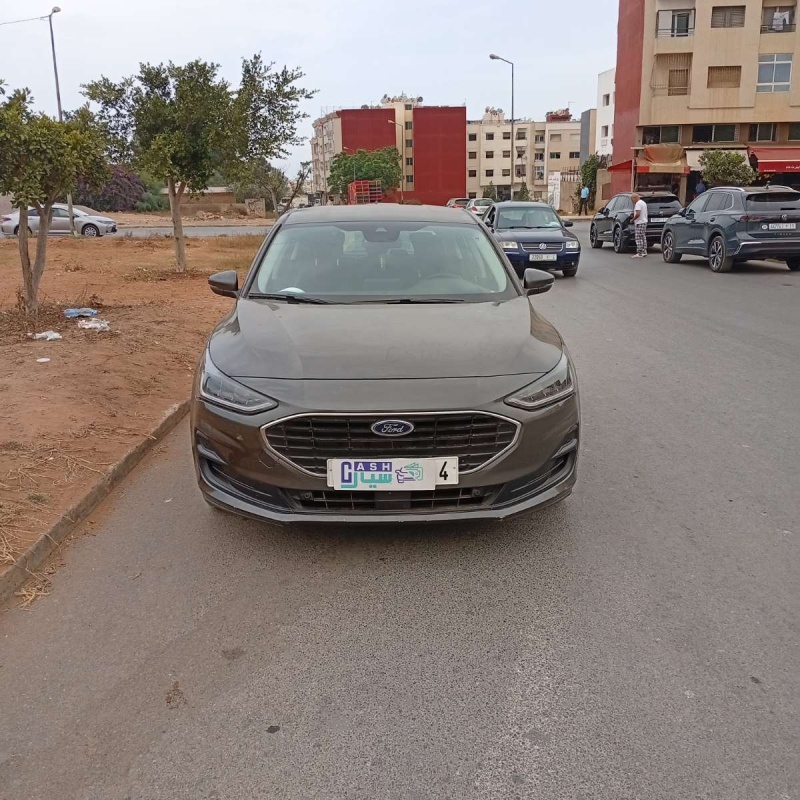 Main car image