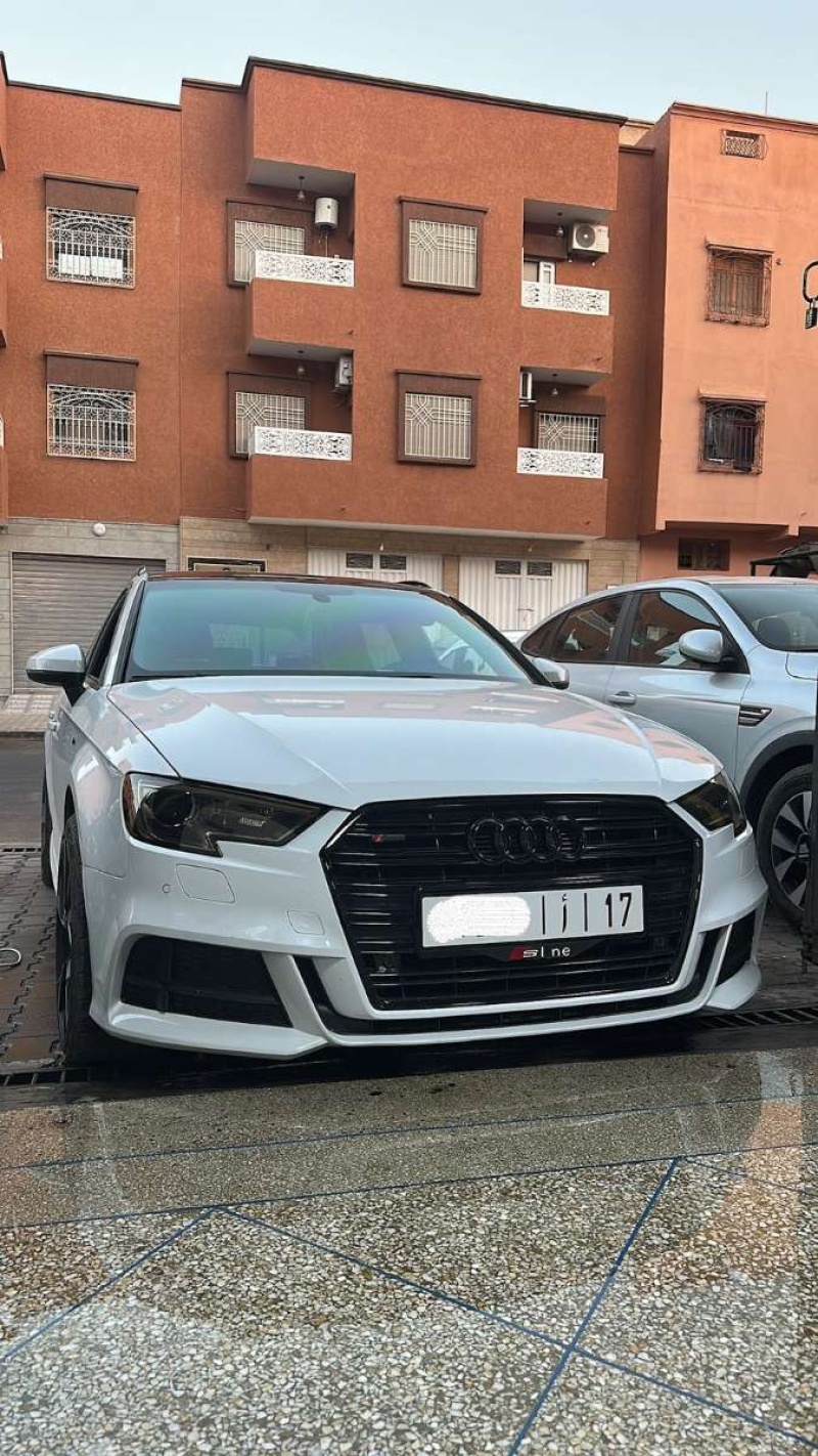 AUDI