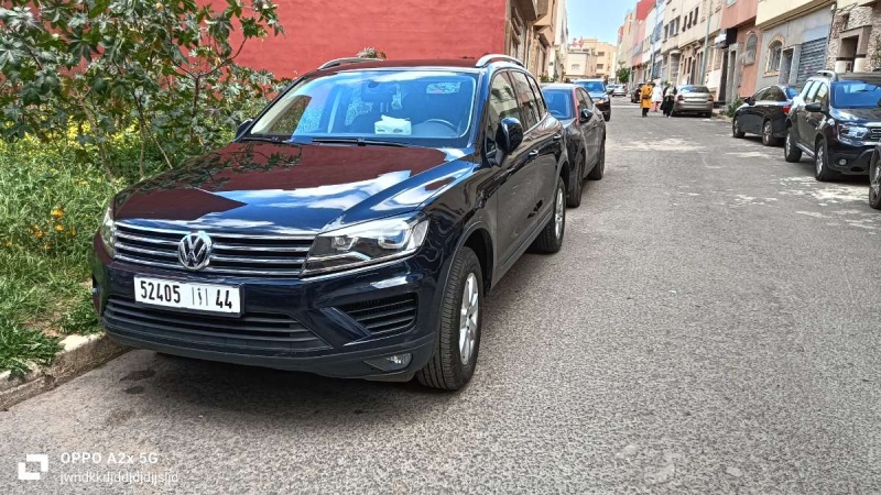VOLKSWAGEN TOUAREG