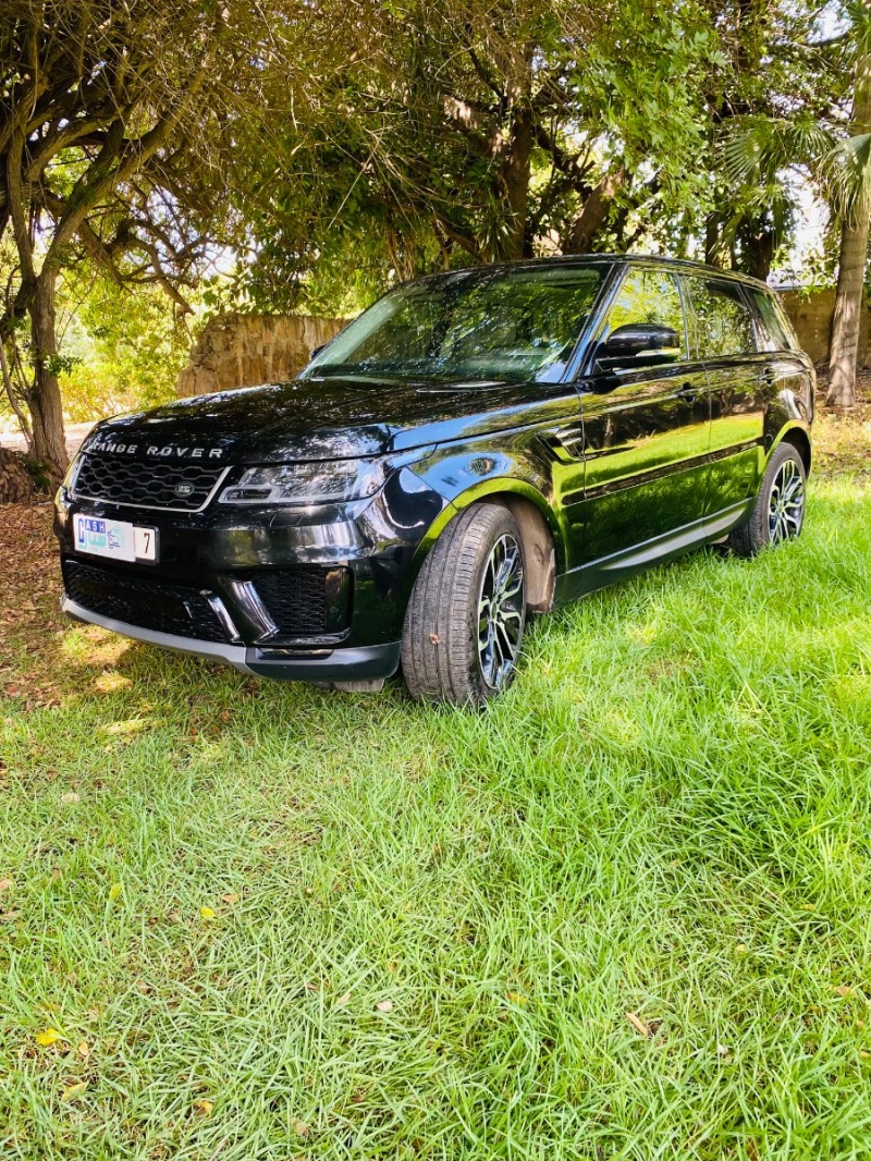 LAND-ROVER