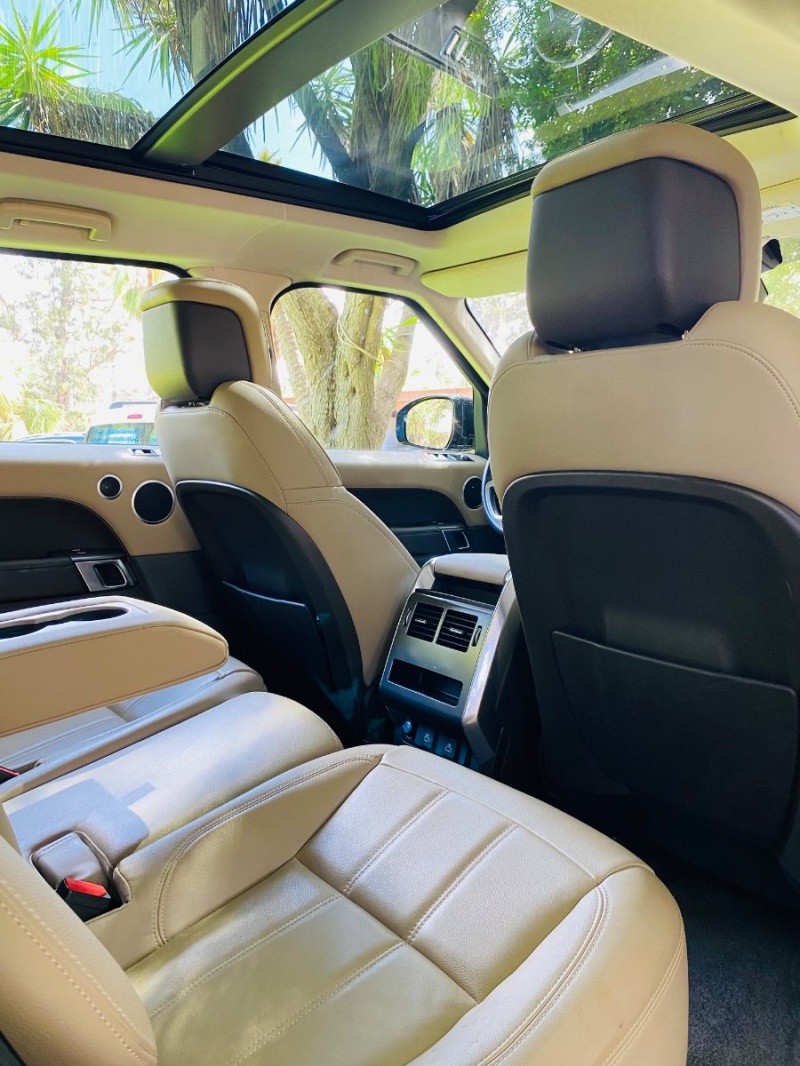 LAND-ROVER