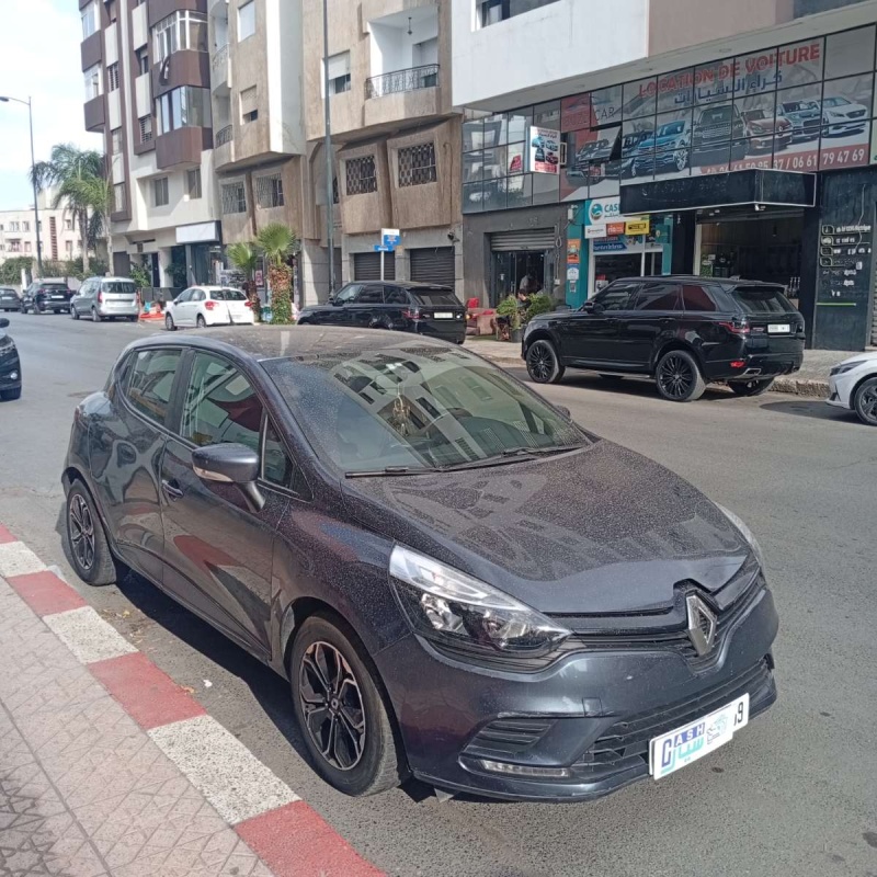 RENAULT