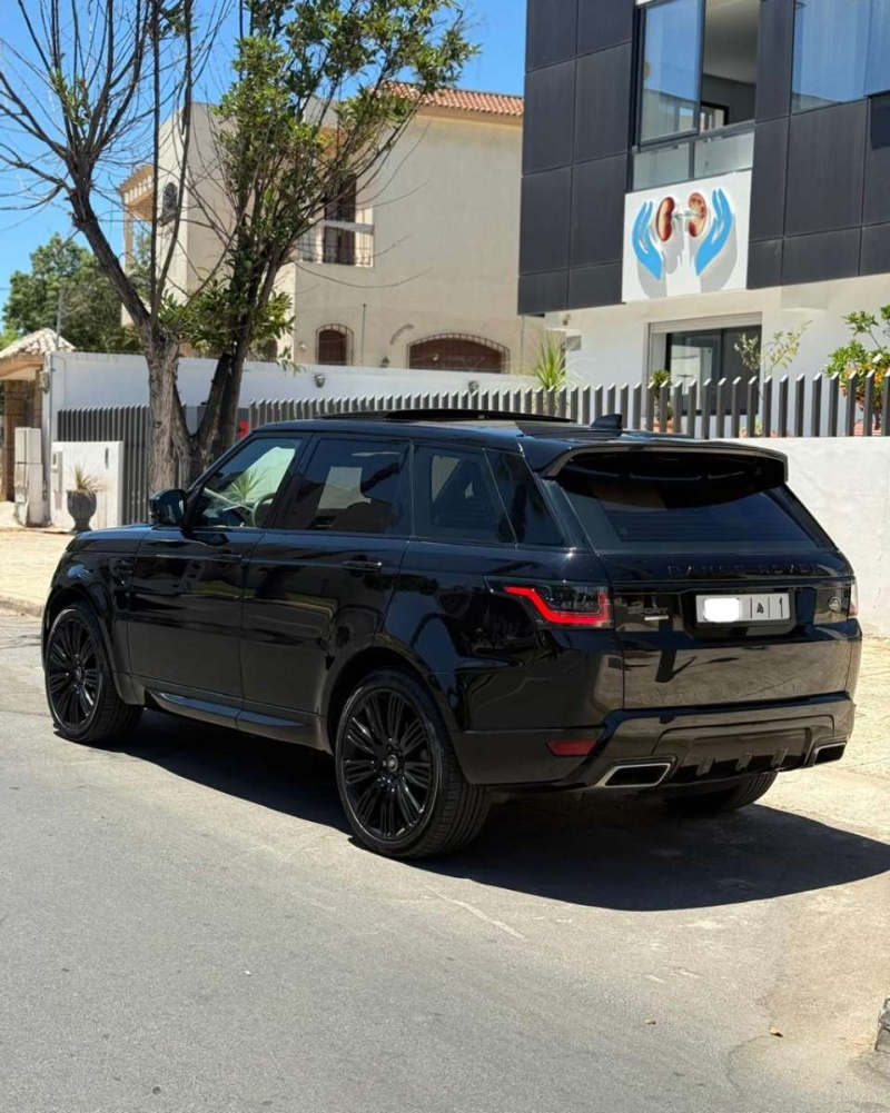 LAND-ROVER
