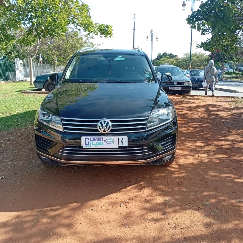 VOLKSWAGEN TOUAREG