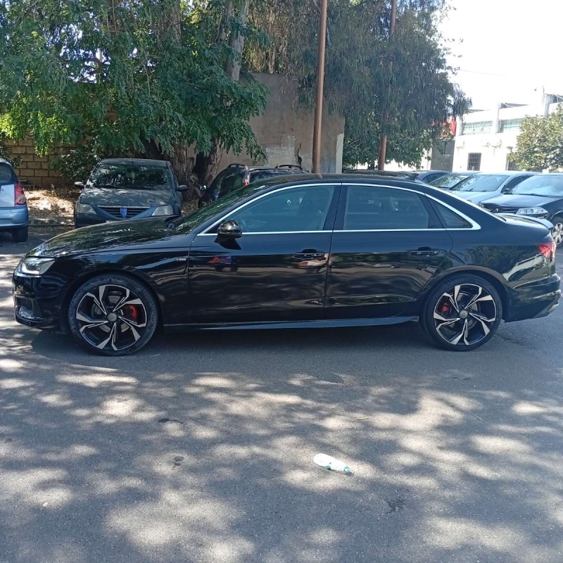 AUDI