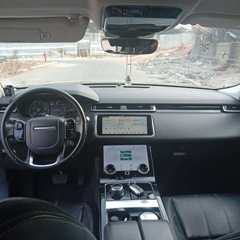 LAND-ROVER