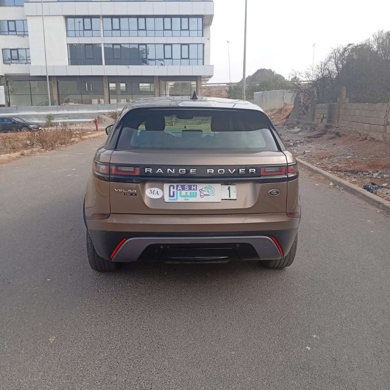 LAND-ROVER