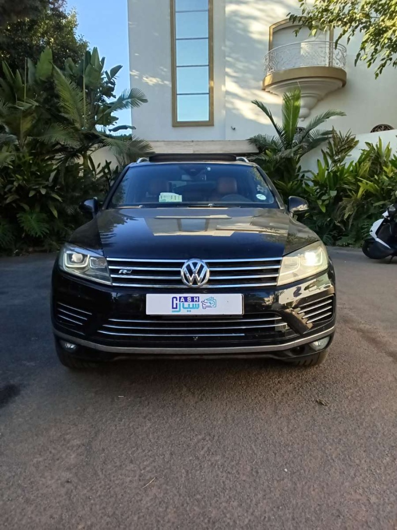 VOLKSWAGEN TOUAREG