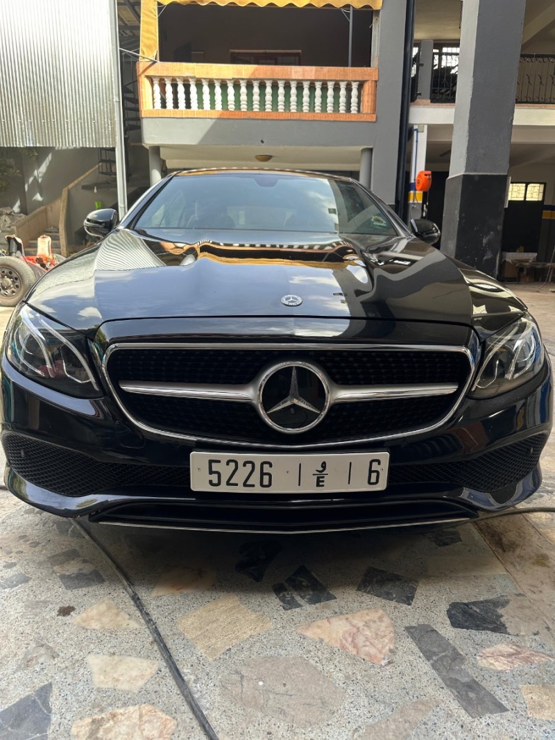 MERCEDES CLASSE E COUPE