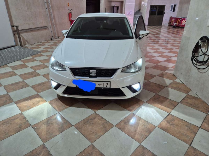 SEAT IBIZA