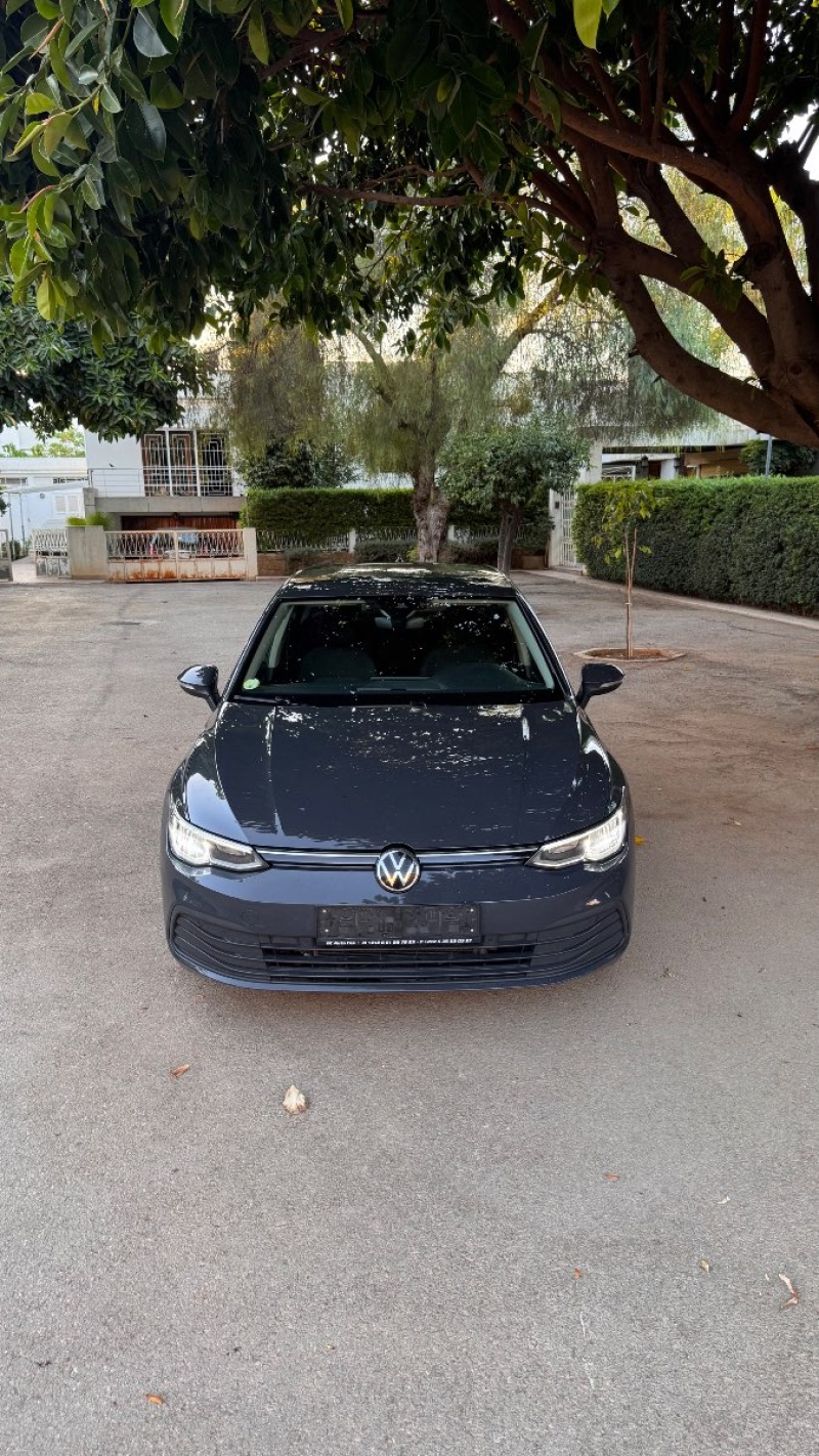 VOLKSWAGEN GOLF 8