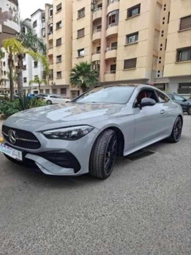 MERCEDES 220 occasion