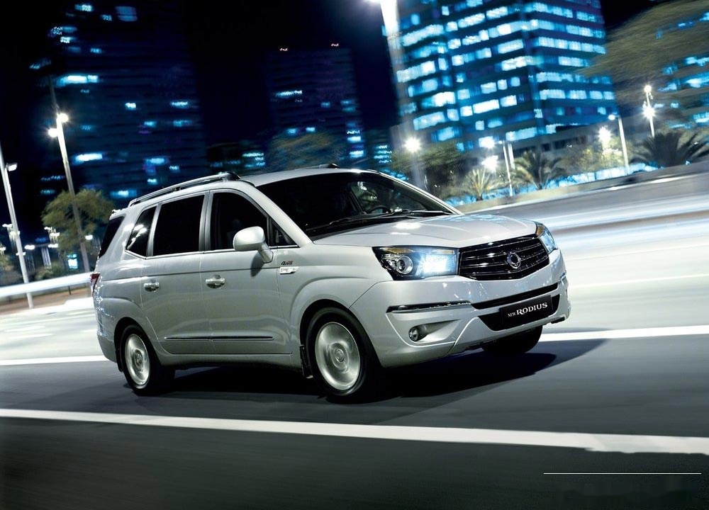 SSANGYONG Stavic