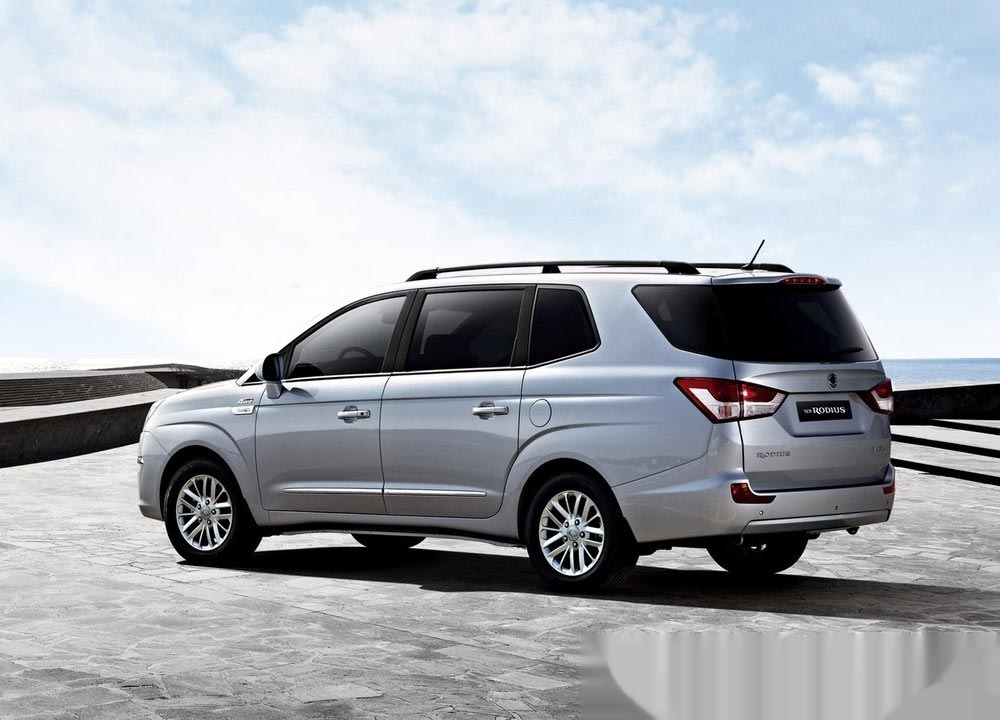SSANGYONG Stavic