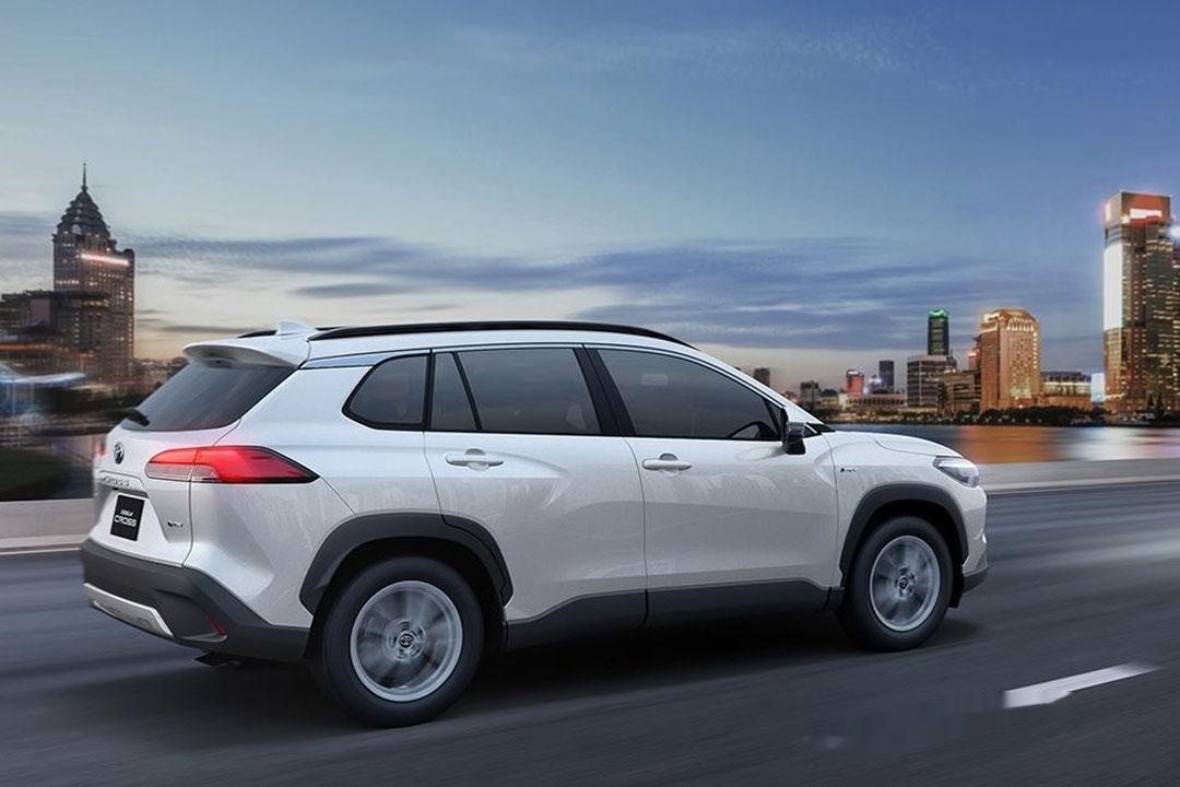 TOYOTA Corolla X SUV