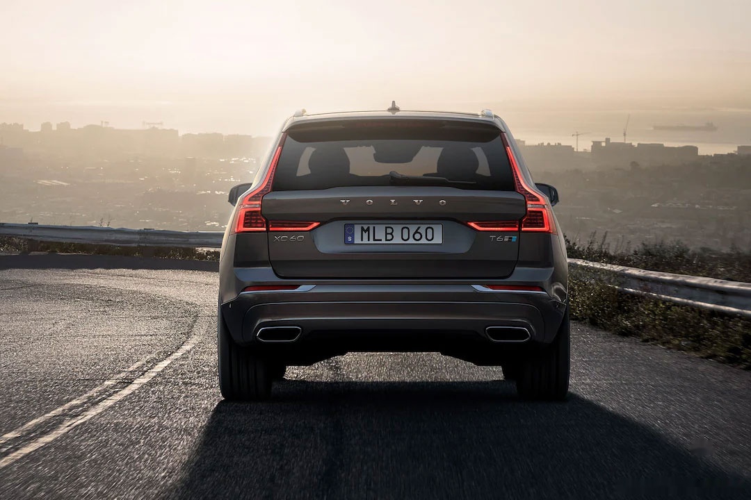 VOLVO XC60 PHEV