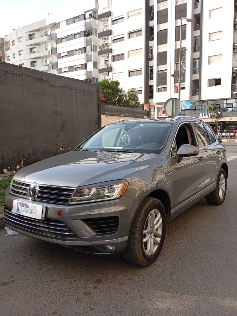VOLKSWAGEN TOUAREG