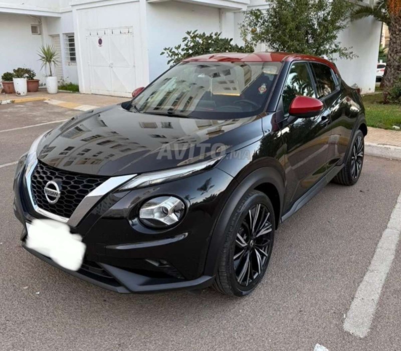 NISSAN JUKE