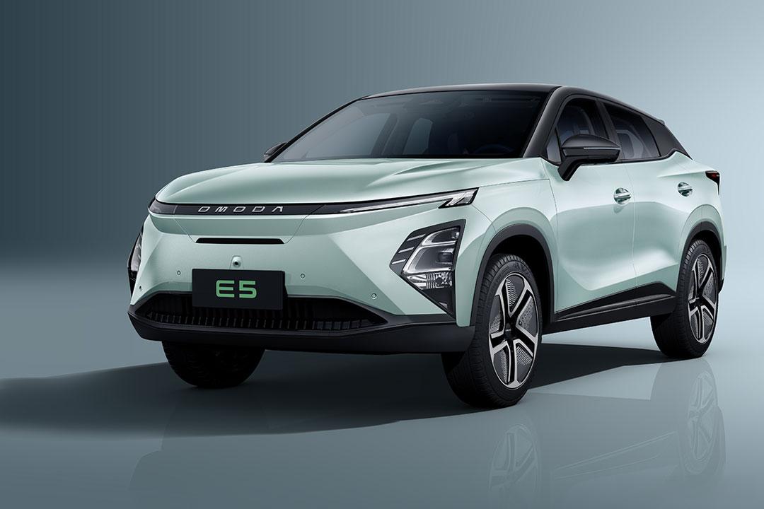 OMODA E5