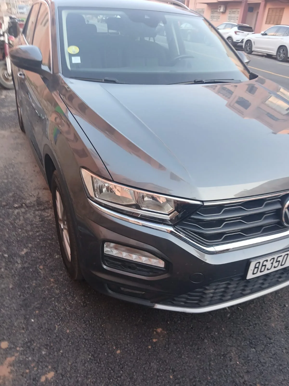 Volkswagen T Roc 2021 — صورة السيارة