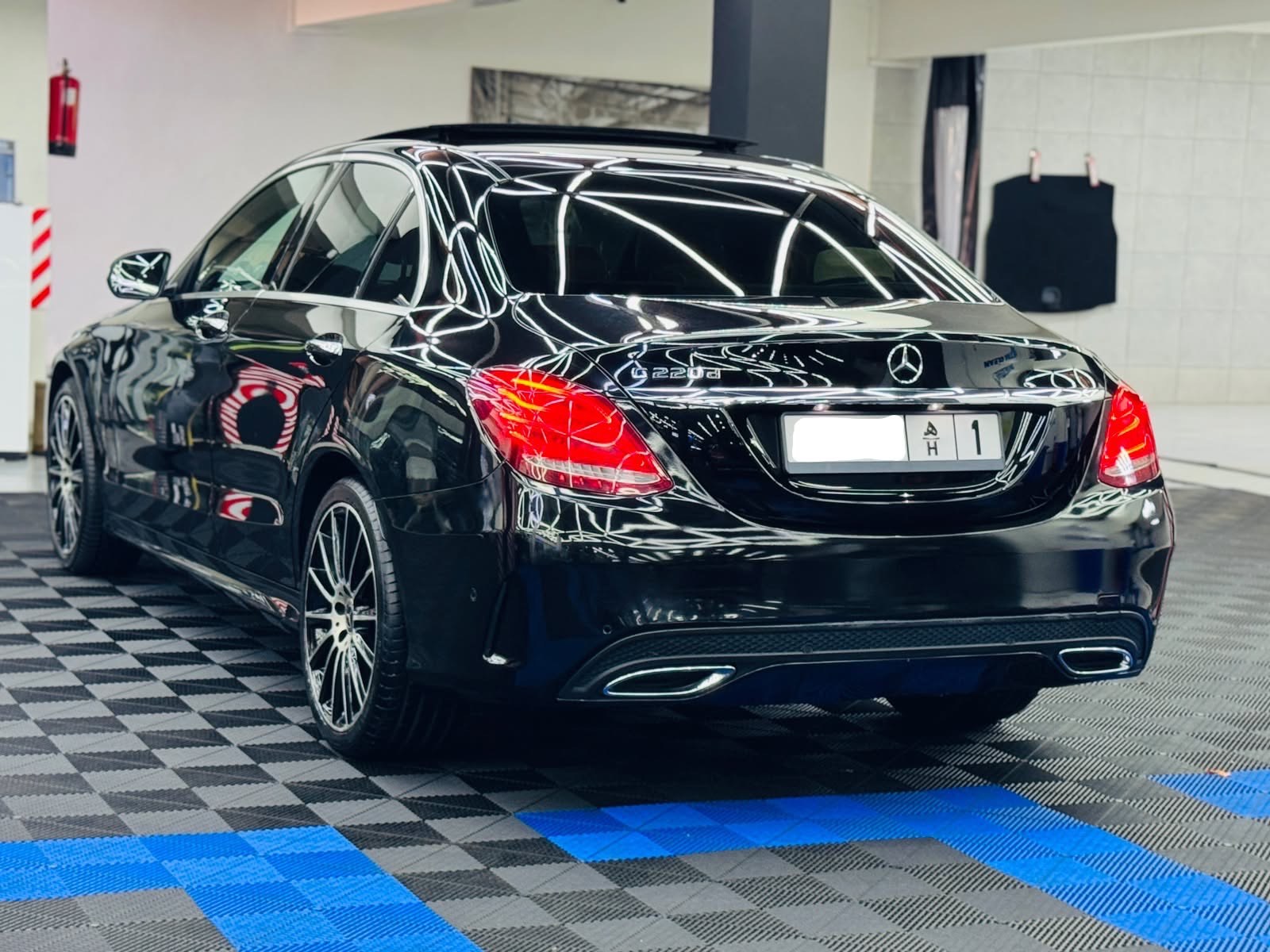 Mercedes-Benz Classe C 2017 — Mercedes-Benz Classe C