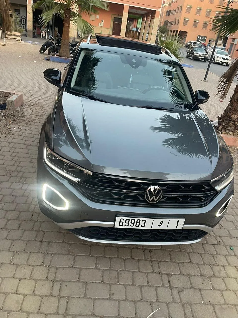 Vehicle photo