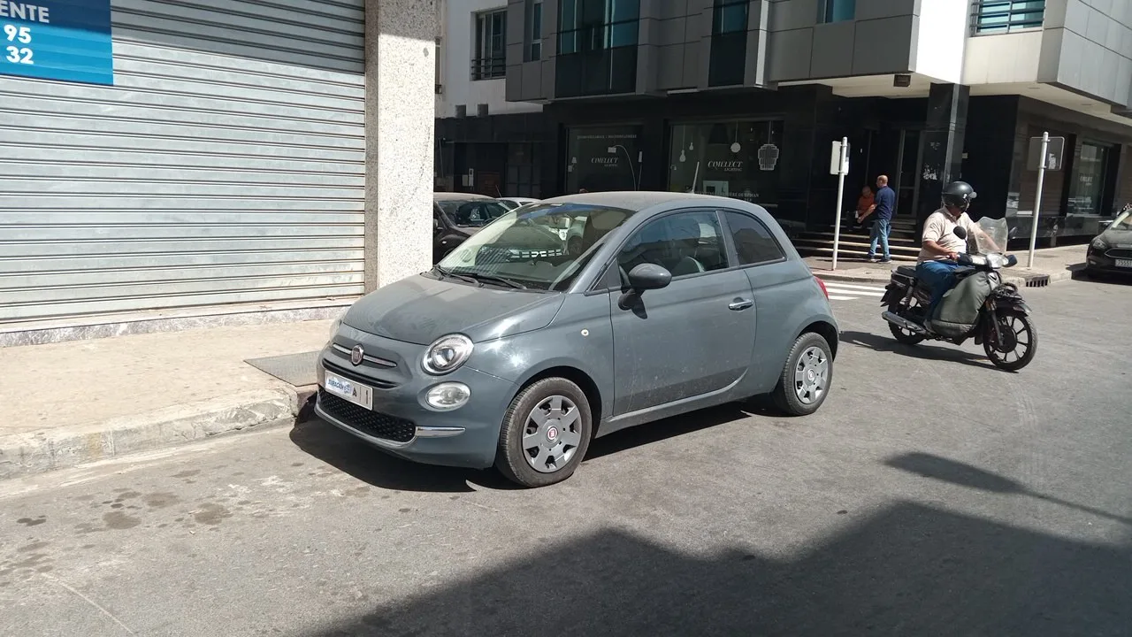 Vehicle photo