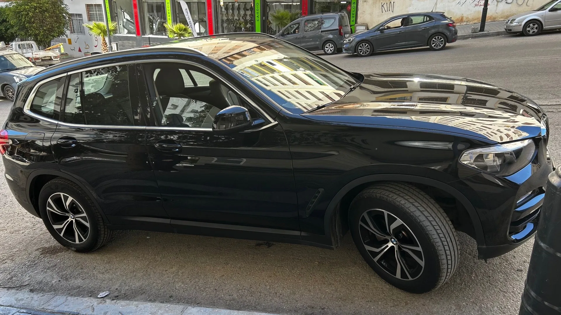 Vehicle photo