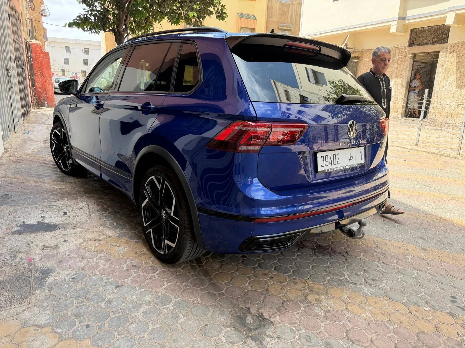 Vehicle photo