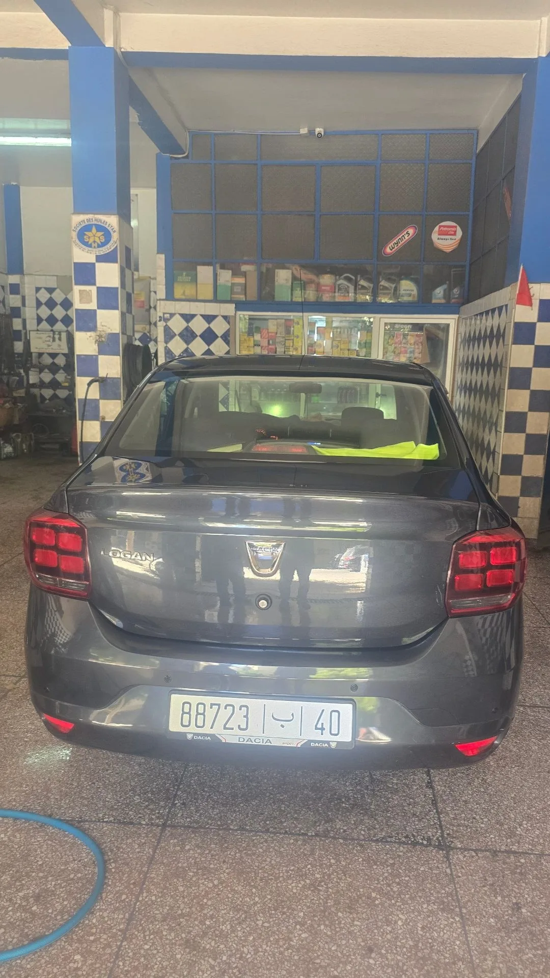 Vehicle photo