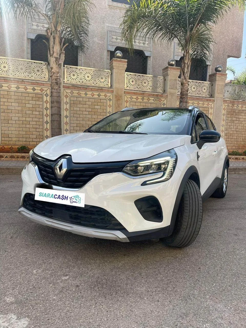 Renault Captur 2021 — صورة السيارة