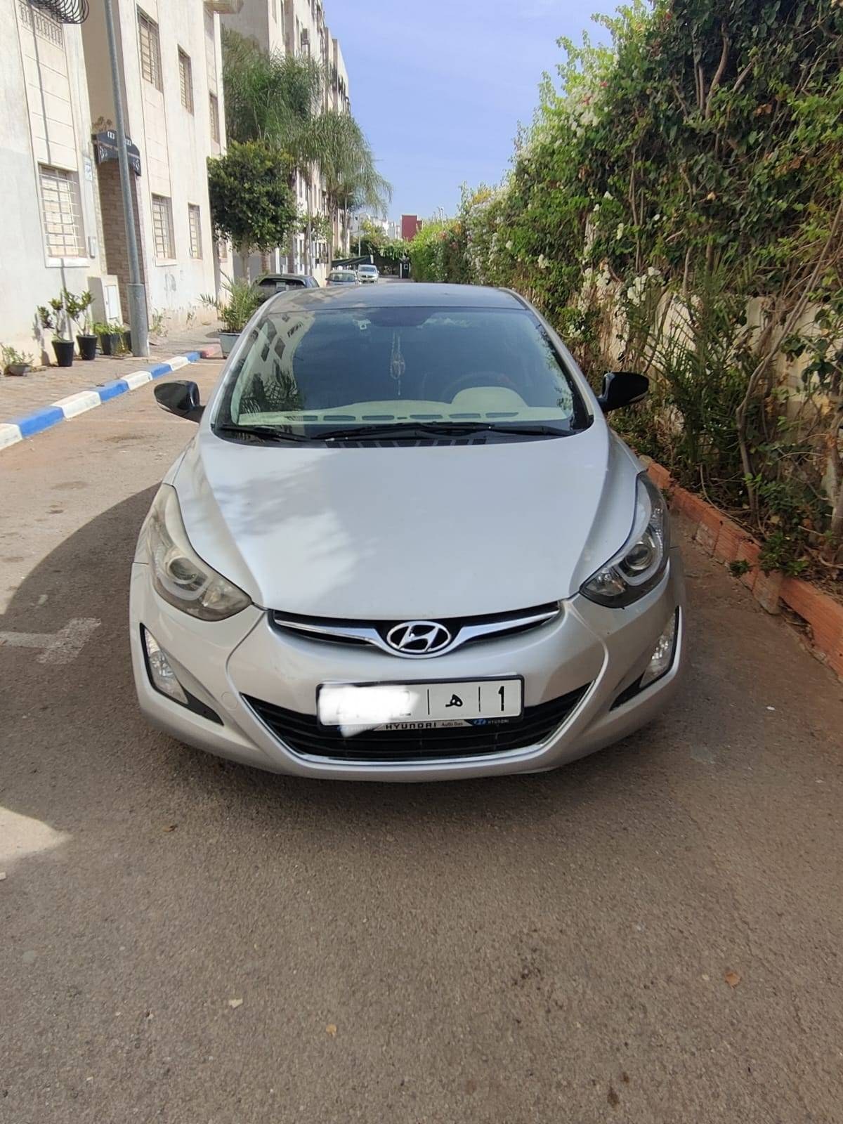Hyundai Elantra 2016