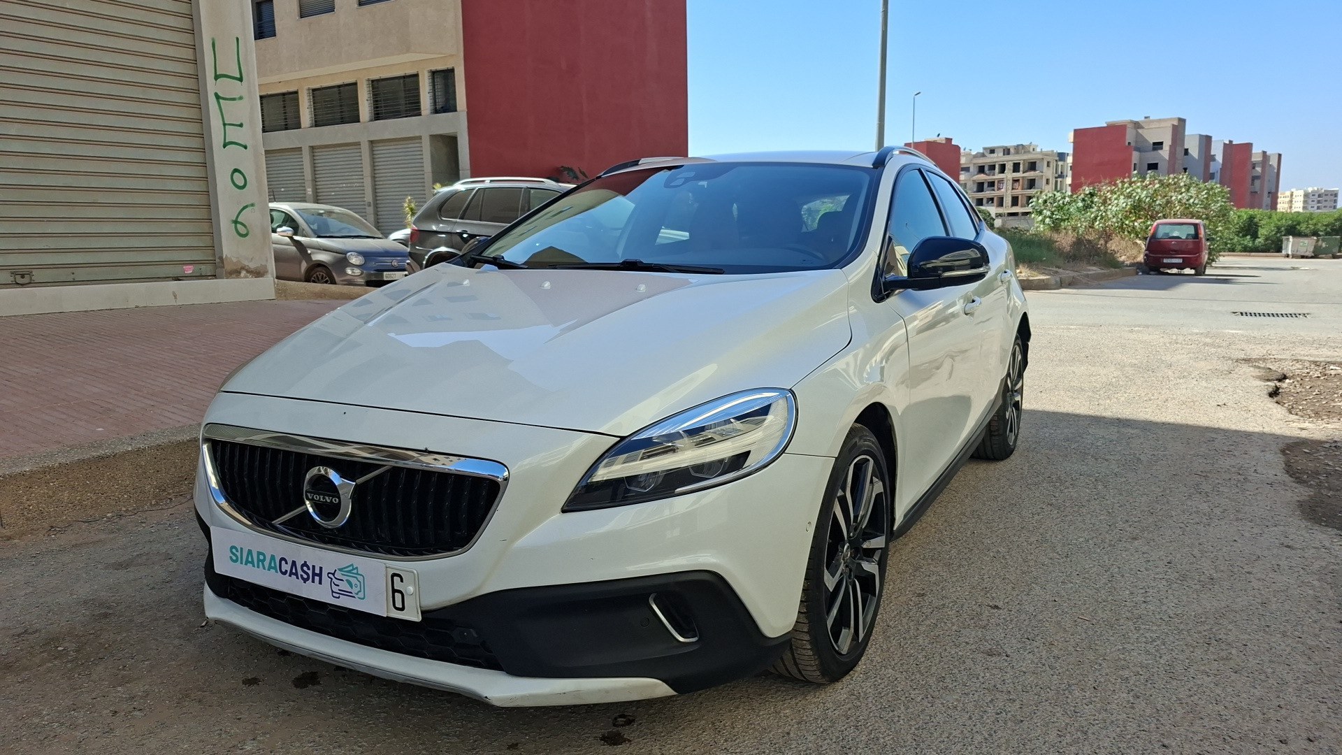 Volvo V40 2018 — Volvo V40
